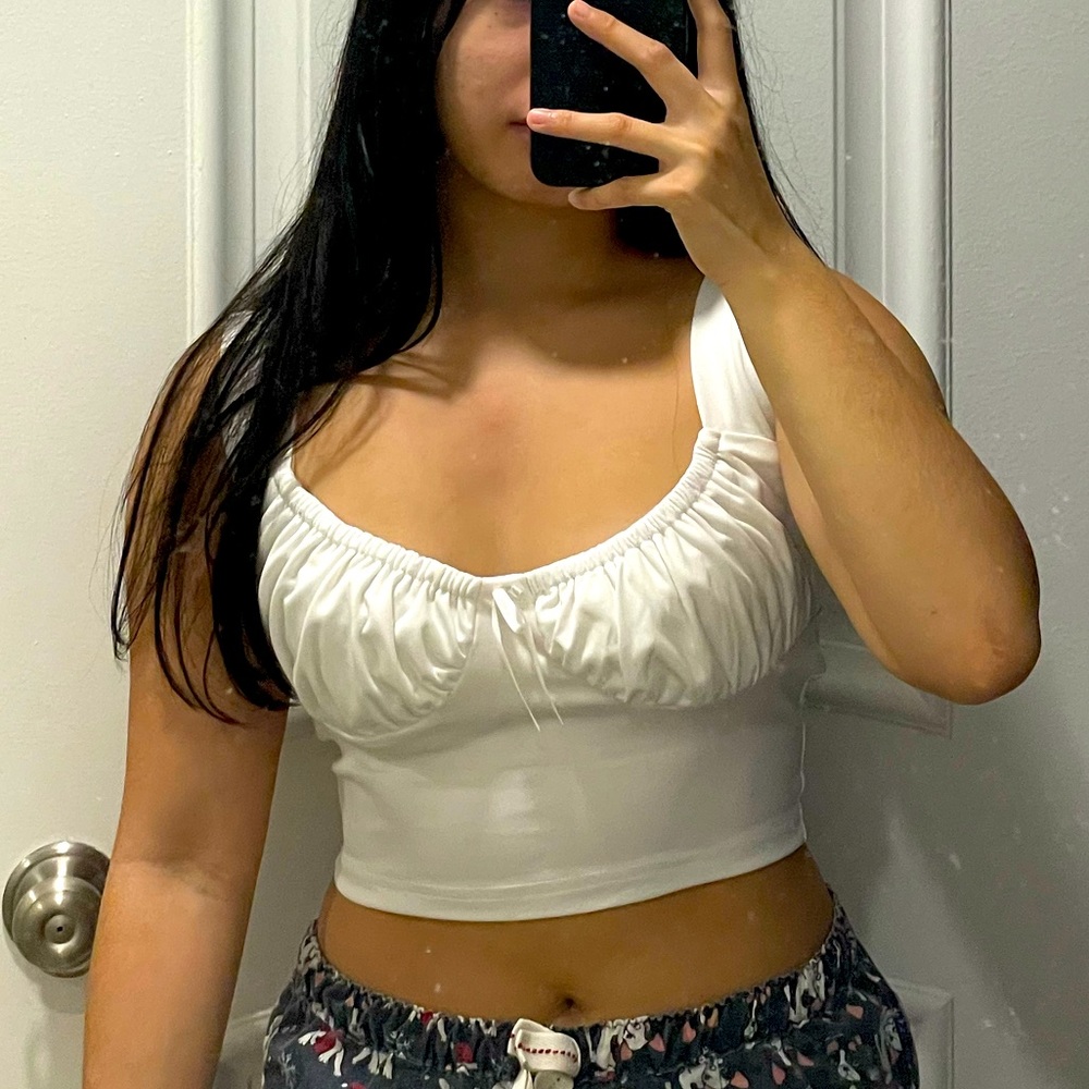 NWOT White Yesstyle Top